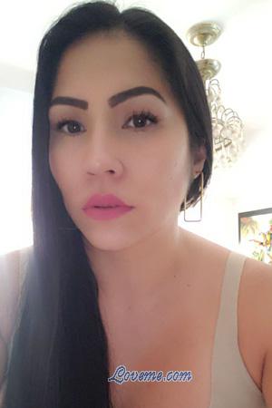 207049 - Nazly Edad: 42 - Colombia