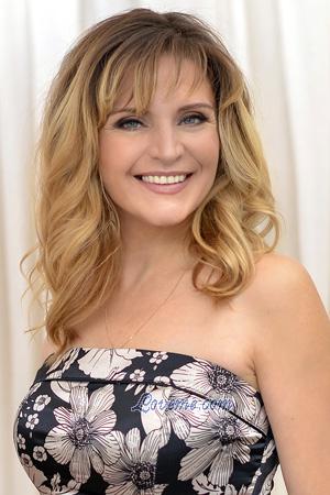 207151 - Polina Edad: 47 - Ucrania