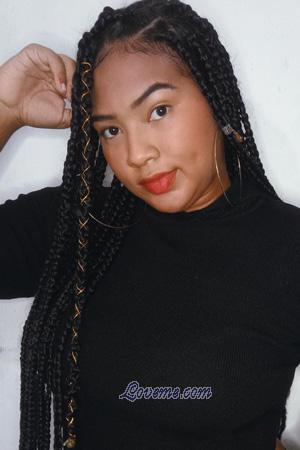 207351 - Ghirleyne Edad: 27 - Colombia