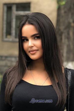 207900 - Renata Edad: 21 - Moldova