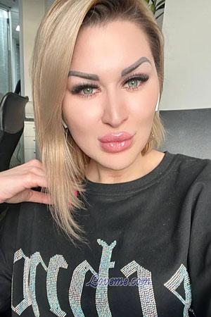 209123 - Irina Edad: 36 - Ucrania