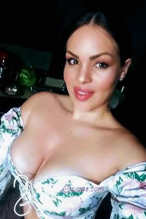 209312 - Karen Edad: 37 - Costa Rica