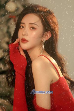 209379 - Winona Edad: 35 - China