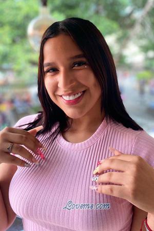 209663 - Yurani Edad: 22 - Colombia