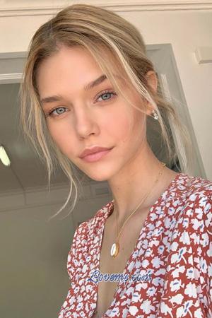 209723 - Sofia Edad: 22 - Spain