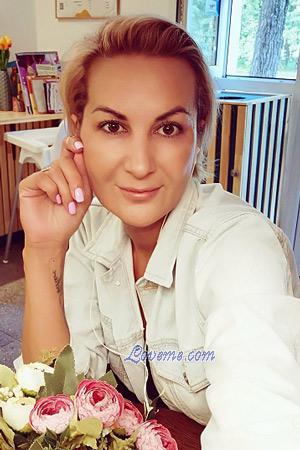 210244 - Olga Edad: 44 - Russia