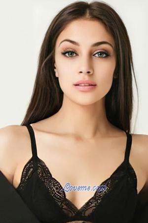 210634 - Diana Edad: 22 - Ucrania