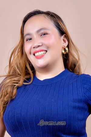 210758 - Junalyn Edad: 32 - Filipinas