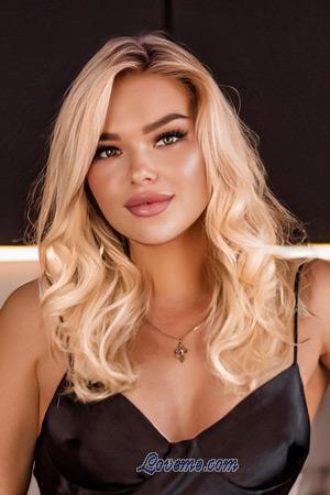 211003 - Anastasiia Edad: 30 - Ucrania