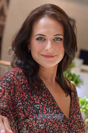 211023 - Olha Edad: 48 - Alemania