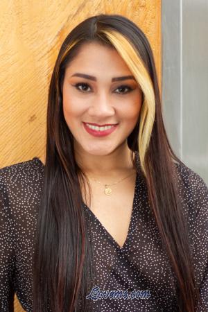 211140 - Luisa Edad: 28 - Colombia