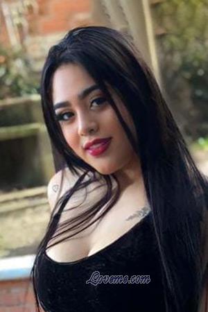 211252 - Alejandra Edad: 21 - Colombia