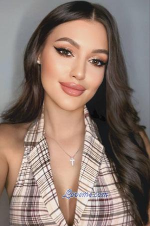 211433 - Maria-Madalina Edad: 32 - Rumania