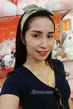 211592 - Chamaiporn Edad: 42 - Tailandia