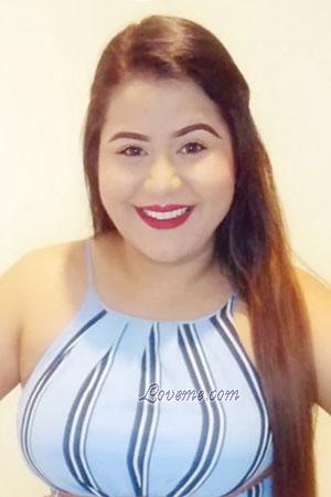 211643 - Alejandra Edad: 30 - Costa Rica