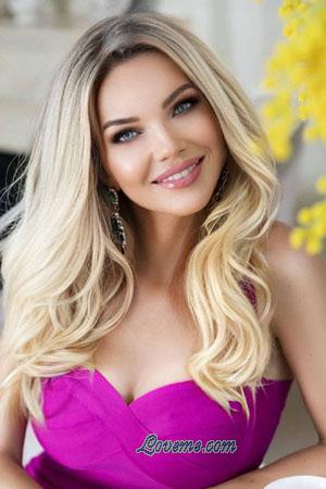 211937 - Iryna Edad: 42 - Ucrania