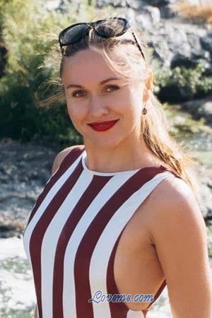 211938 - Larisa Edad: 44 - Rusia