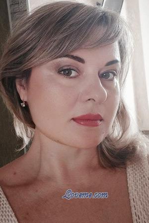 211981 - Victoria Edad: 47 - Ucrania