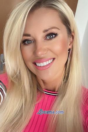 212284 - Kristina Edad: 43 - Ucrania