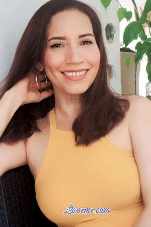 213230 - Yasmin Edad: 50 - Colombia