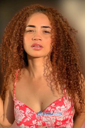 213867 - Ana Edad: 26 - Colombia