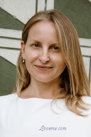 214044 - Olena Edad: 42 - Ucrania