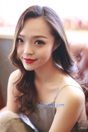 214494 - Flora Edad: 30 - China