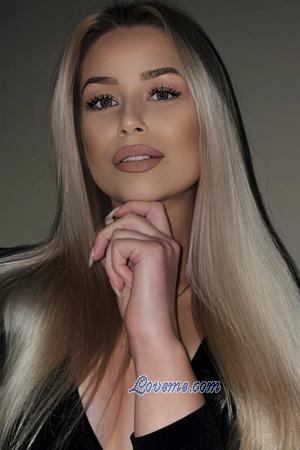 214816 - Viktoria Edad: 24 - Ucrania