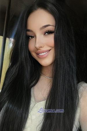 214823 - Ilona Edad: 19 - Ucrania