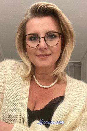 214842 - Svitlana Edad: 50 - Ucrania