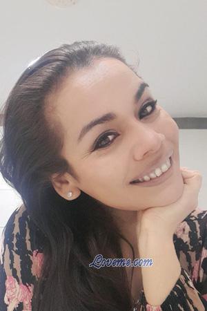 215013 - Ana Edad: 41 - Perú