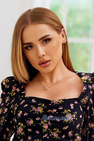 215066 - Yaroslava Edad: 25 - Ucrania