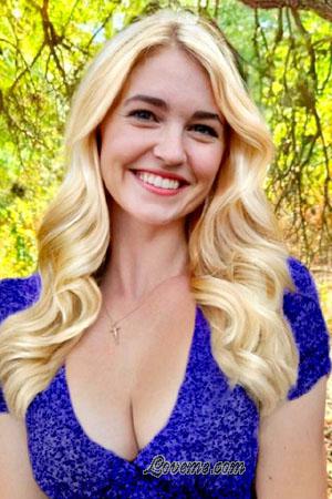 215207 - Elena Edad: 48 - Ucrania