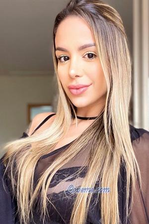 215226 - Marcelle Edad: 31 - Brazil