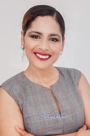 215249 - Elsa Edad: 33 - España