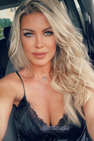 215335 - Irina Edad: 50 - España