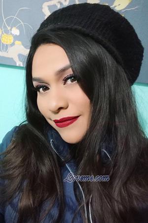 215452 - Yuridia Edad: 34 - M&eacute;xico