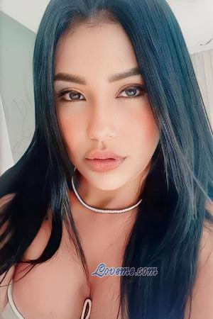 215553 - Jennifer Edad: 41 - Colombia