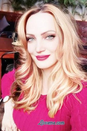 216127 - Irina Edad: 44 - M&eacute;xico