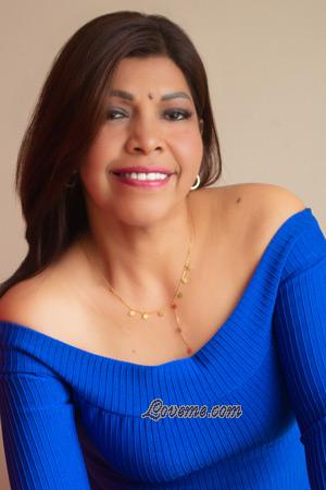 216252 - Julissa Edad: 52 - Perú