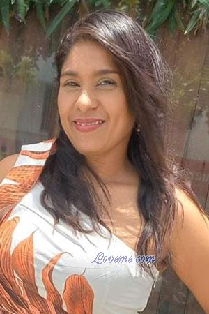 216373 - Dinayra Edad: 42 - Colombia