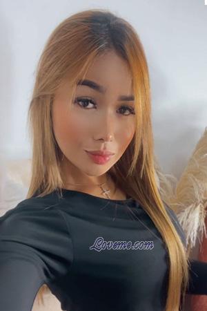216417 - Yulieth Edad: 24 - Colombia