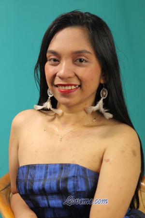 216993 - Trisha Alyanna Edad: 28 - Filipinas