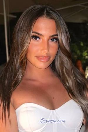 217084 - Alexia Edad: 30 - Francia