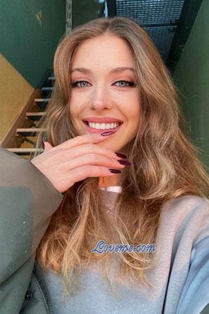 217261 - Anastasia Edad: 26 - Ucrania