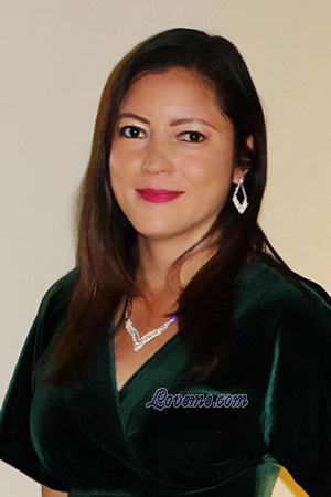 217657 - Natalia Edad: 38 - Costa Rica