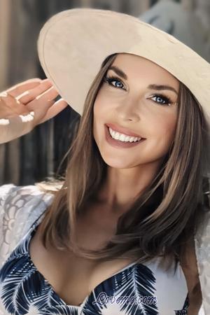 218051 - Elena Edad: 39 - México