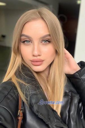 218417 - Veronika Edad: 19 - Ucrania
