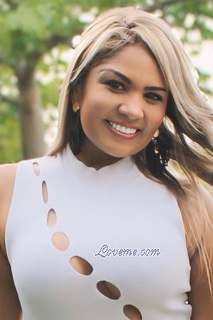 218751 - Zuleima Edad: 44 - Colombia