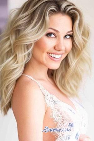 219114 - Kira Edad: 36 - Rusia